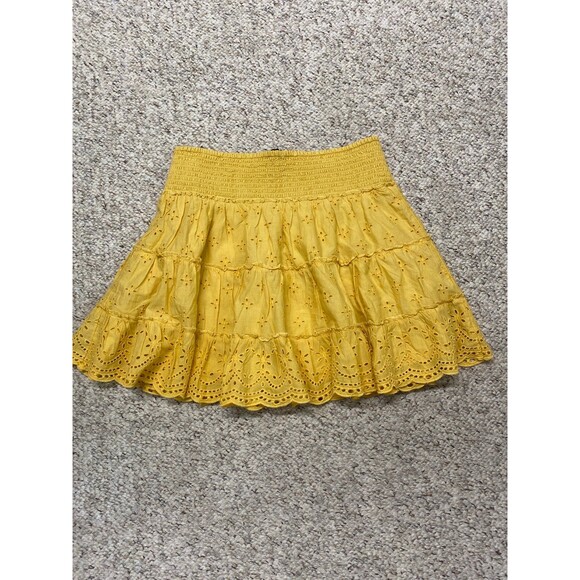 American Eagle Eyelet Lace Tiered Floral Ruffle Mini Skirt Yellow - Picture 4 of 7